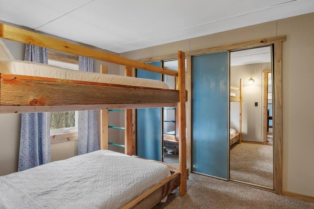 Вилла Blue Pine Retreat Lead Экстерьер фото