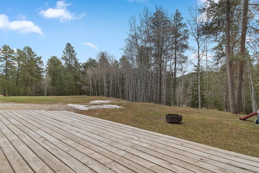 Вилла Blue Pine Retreat Lead Экстерьер фото
